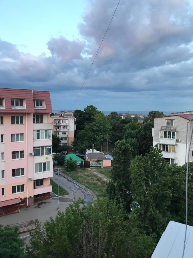 1 Мая ,8А Lejlighed Tjornomorsk Eksteriør billede